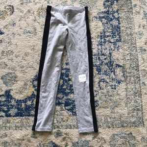 Black and grey leggings